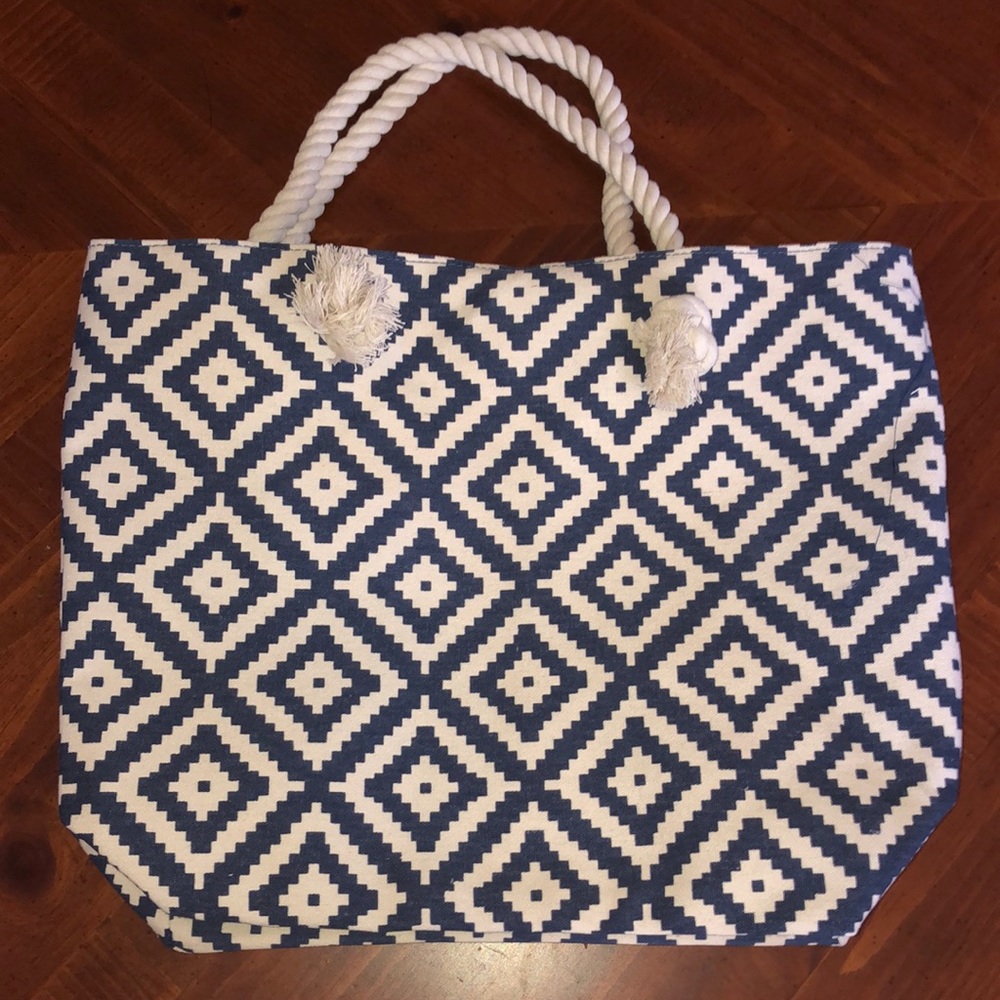 NEW! Summer & Rose tote bag